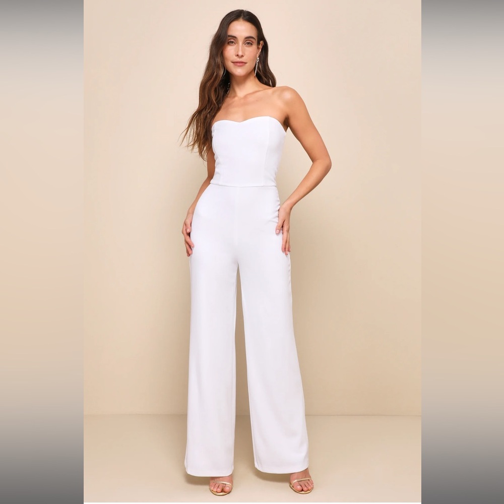NEW Lulu’s White Strapless Wide-Leg Jumpsuit